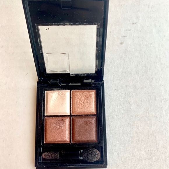 Za eyeshadow palette - Picture 1 of 3